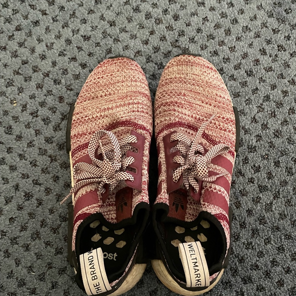 Men’s Adidas sneakers